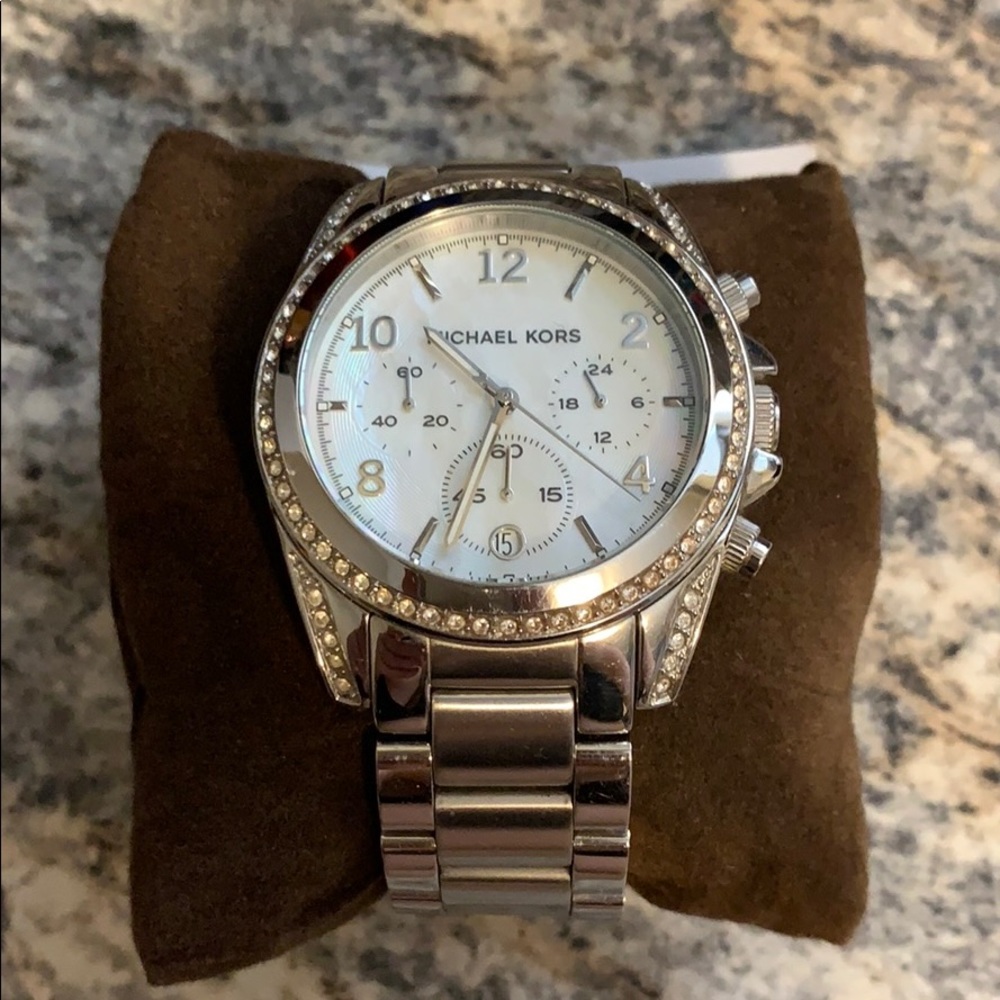 Michael Kors Watch (Silver)